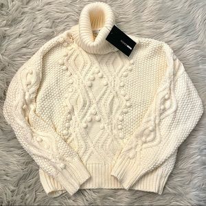 Fashion Nova ‘Late Night Cuddle’ Sweater